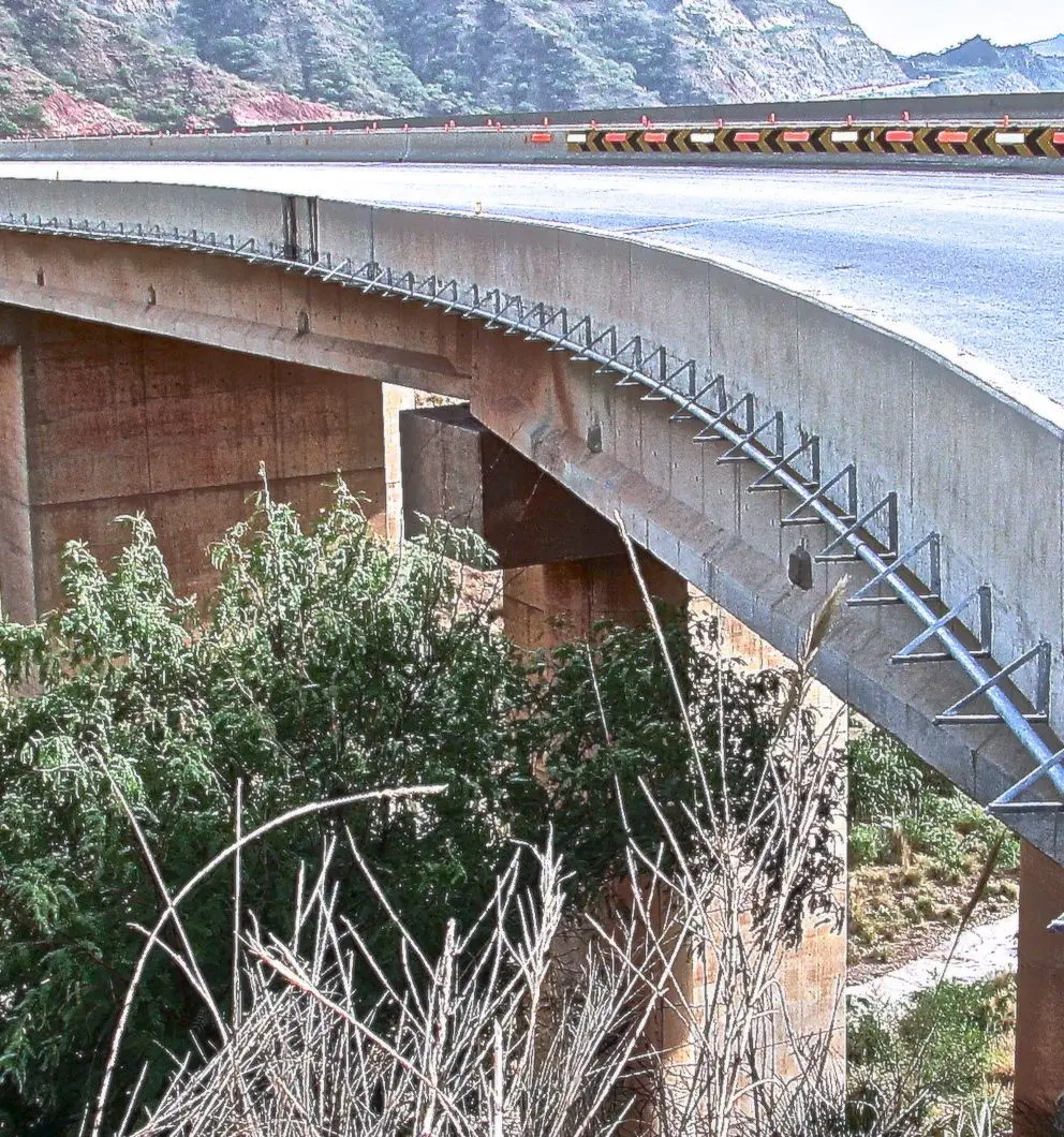 Bridge attachment on M-2 for OFC